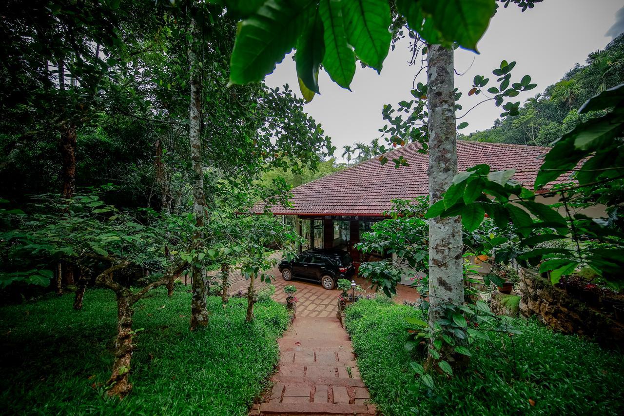 Bamboo Creek Resort Vaduvanchal Bagian luar foto